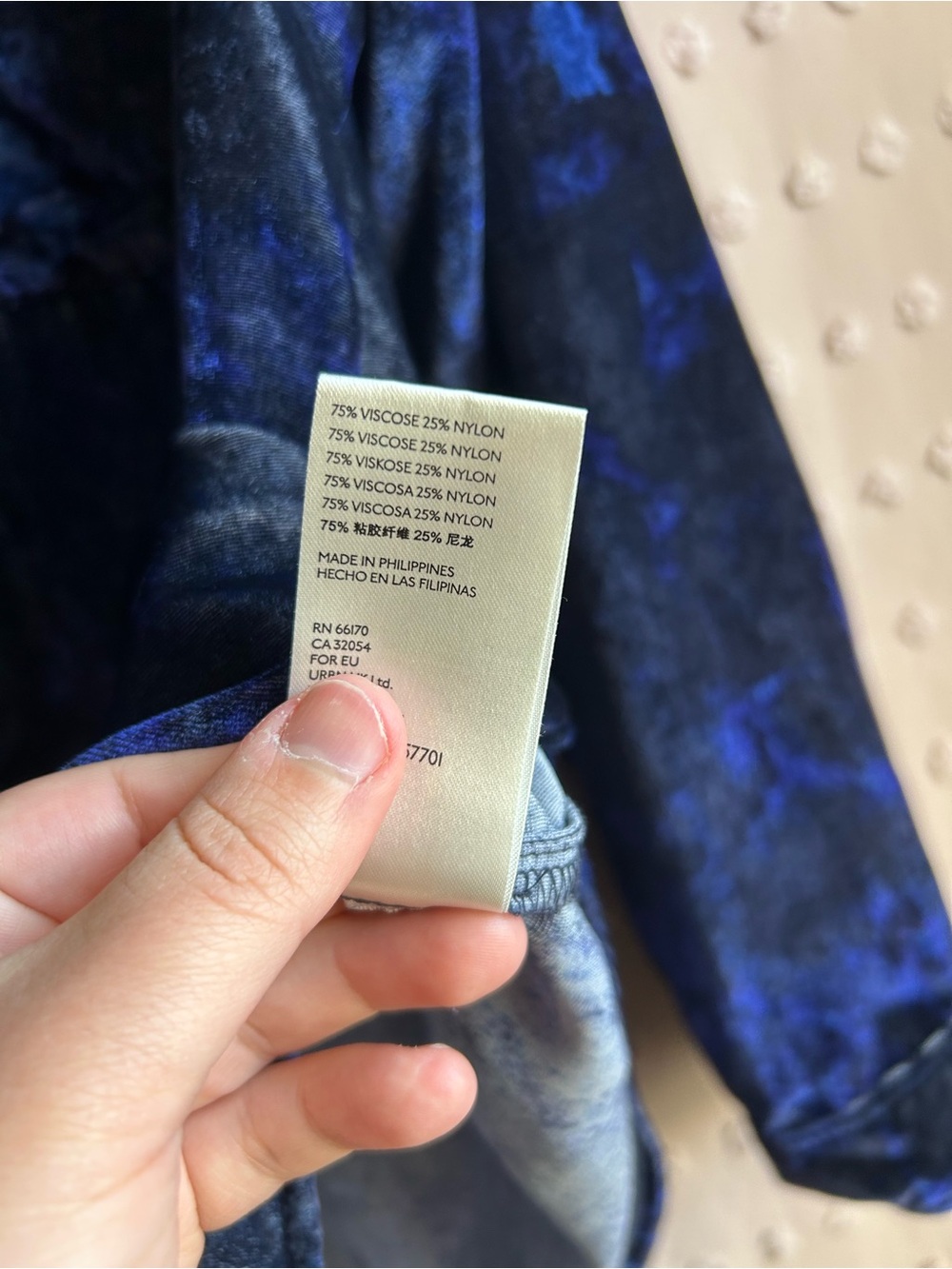 Anthropologie Pilcro Mara Relaxed Velvet Button Down Shirt Sz 12 Blue - Picture 6 of 6
